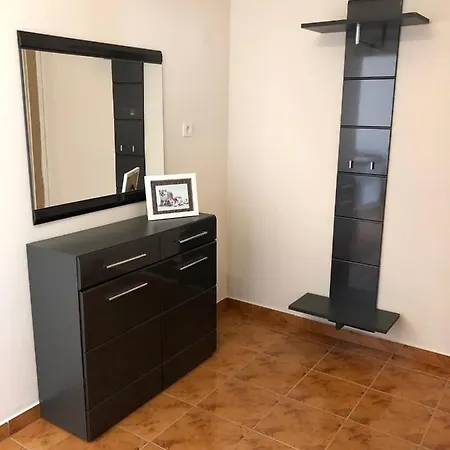 Apartment With A Parking Space Barbat, Rab - 16723