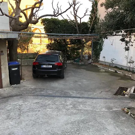 With A Parking Space Barbat, Rab - 16723 Apartment
