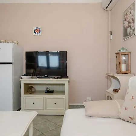 With Parking Space Barbat, Rab - 16723 Appartement